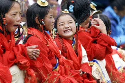 Matthieu RICARD (Born in 1946)
Young schoolgirls i