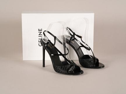 * CELINE BY PHOEBE PHILO
COPPIA DI SANDALI con cin
