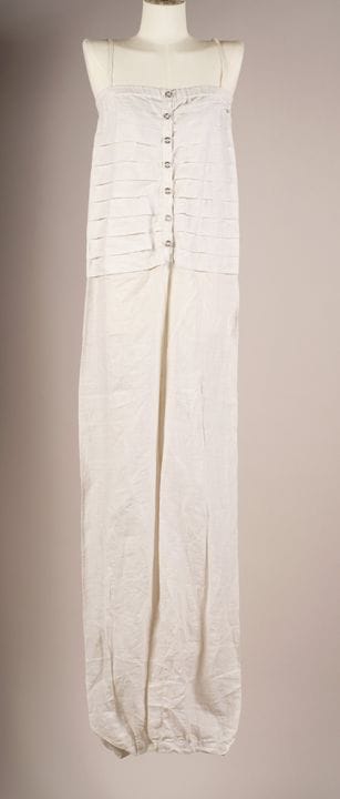 * CHANEL BY KARL LAGERFELD
TUTA con top bustier e 
