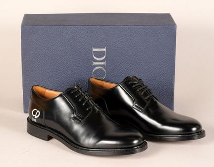 * CHRISTIAN DIOR
COPPIA DI DERBY "EVIDENCE" in pel