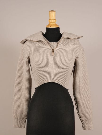 * JACQUEMUS
MAGLIETTA CORTA "la maille risoul" in 