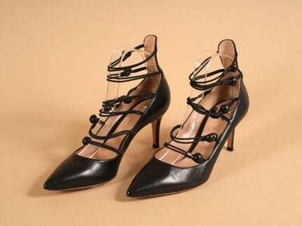 * GIANVITO ROSSI
COPPIA DI PANTUFOLE impreziosite 
