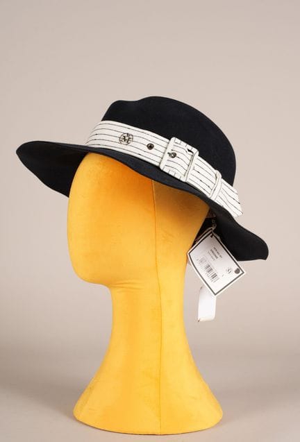 * MAISON MICHEL
"VIRGINE" brimmed hat in navy felt