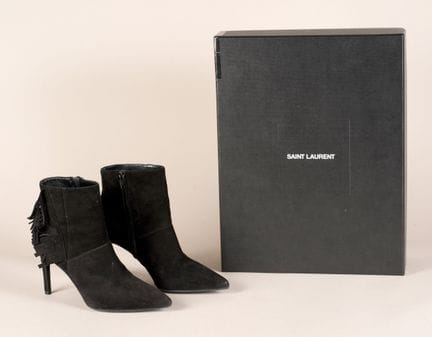 * SAINT LAURENT PARIS 
COPPIA DI STIVALI con frang