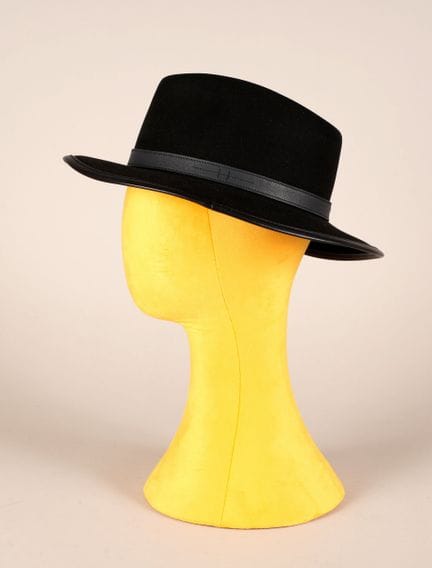 * HERMES PARIS
CHAPEAU ÀBORD hat made of beaver fe