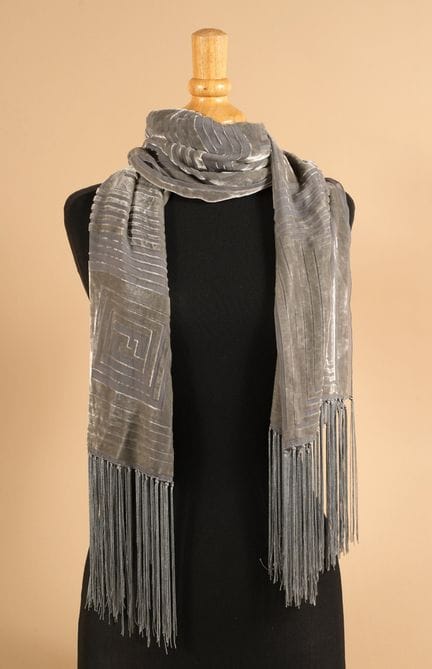 * FENDI
Fringed scarf made of silk chiffon and gra