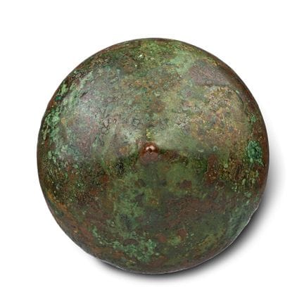 Umbo di scudo in bronzo di Urartu. Circa VII-VI se