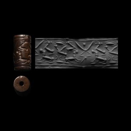 Sigillo cilindrico in ematite di Mitanni con uccel