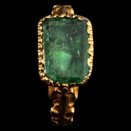 Renaissance Gold Ring with Emerald. Probably South
