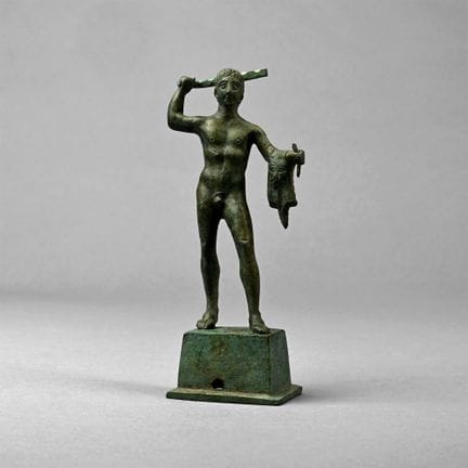 Statuette romaine en bronze représentant Hercule. 
