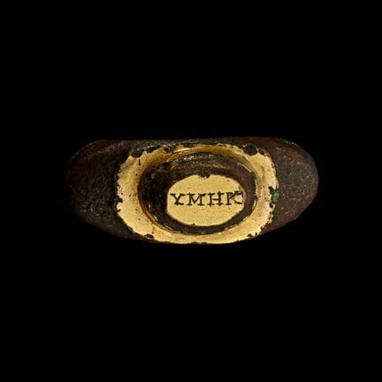 Bague romaine en bronze doré avec inscription. Bag