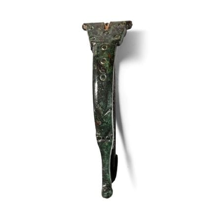 Spilla romana in bronzo di medie dimensioni a form