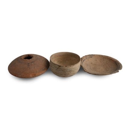 Collezione di vasi in terracotta partici. II secol