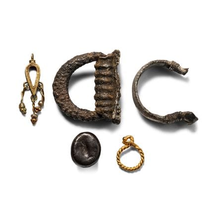 Greek and Later Jewellery Fragments. 2nd millenniu