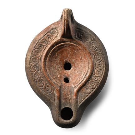 Lampada a olio romana in terracotta con bordo a vo