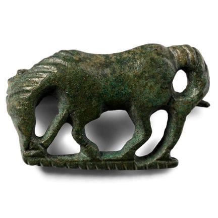 Spilla romana in bronzo a forma di cavallo. Circa 