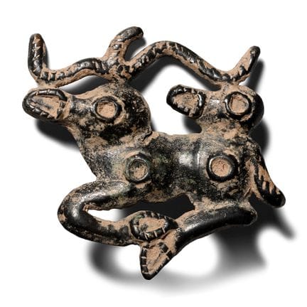 Decorazione per cinturino in bronzo scita raffigur