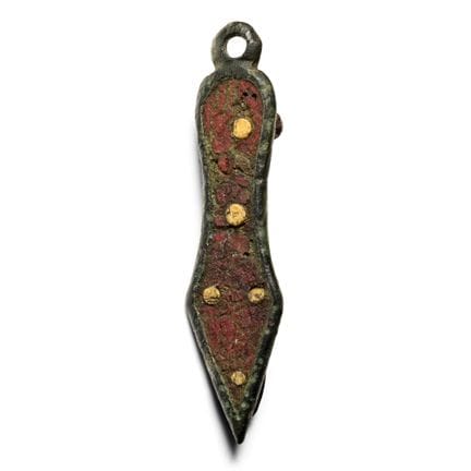 Spilla romana a forma di sandalo in bronzo smaltat