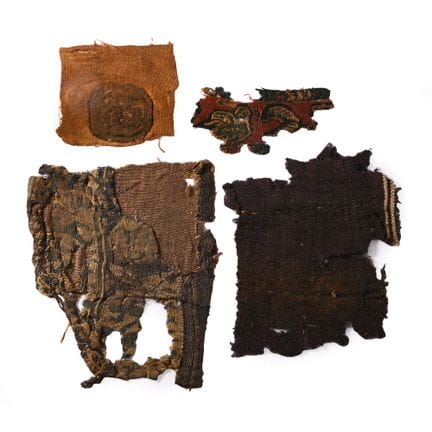 Frammenti tessili di tunica copta egizia raffigura