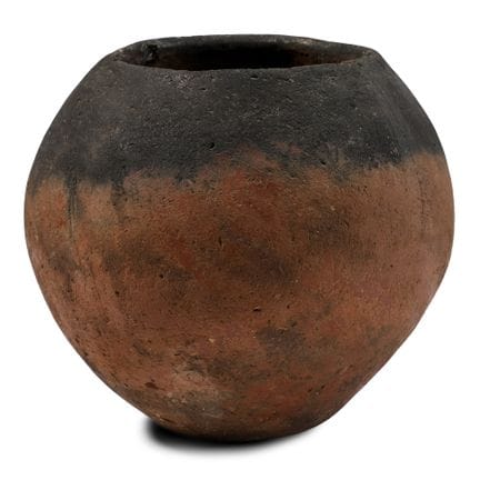 Egyptian Black-Topped Vase. The Peter Clayton Egyp