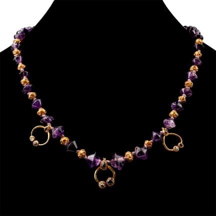 Collana romana con perline di ametista, oro e gran