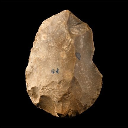Ascia egizia in pietra scheggiata della Collezione