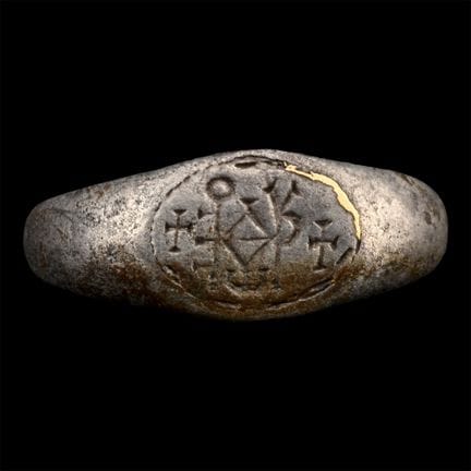 Byzantinischer Silberring eines Kaufmanns mit Mono