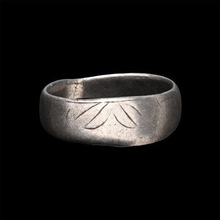 Byzantinischer Silberring für den Daumen eines Bog