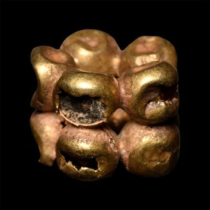 Goldperle aus Westasien. 1. Jahrtausend v. Chr. Be