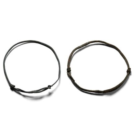 Paire de bracelets celtiques en bronze à taille ré