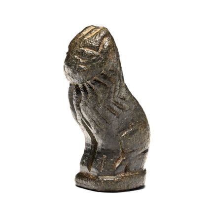Statuette médiévale représentant un lion héraldiqu