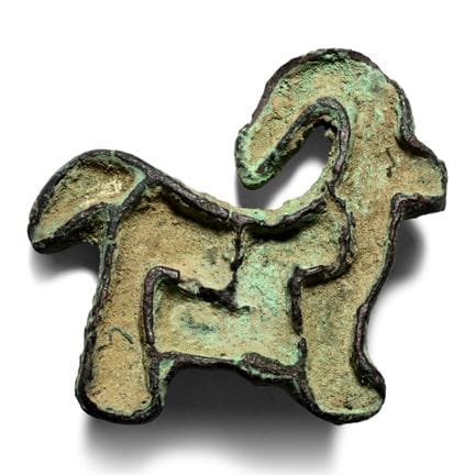 Westasiatisches Bronzesiegel in Form eines Steinbo