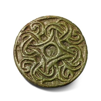 Anglo-skandinavische Wikinger-Bronze-Brosche im Bo