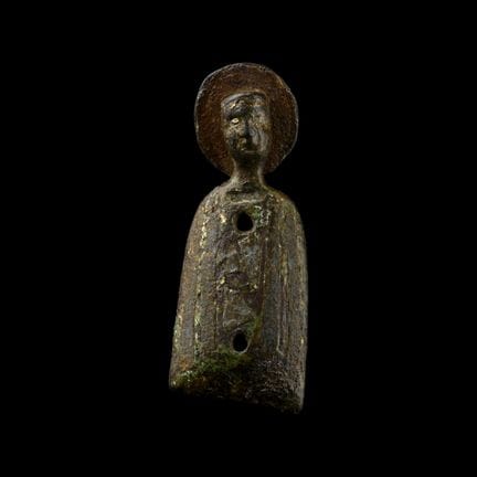 Figurine médiévale en bronze émaillé de Limoges re