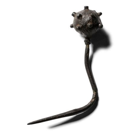 Angelsächsische Bronzespitze mit graviertem Kopf. 