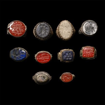 Groupe de bagues bédouines en argent et métal colo