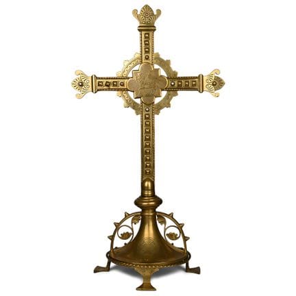 Grande croix d’autel en laiton sertie de pierres p