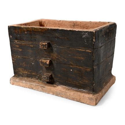 Commode chinoise de la dynastie Ming, vernissée. D