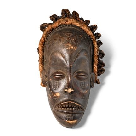 Máscara tribal de iniciación masculina de los Chok