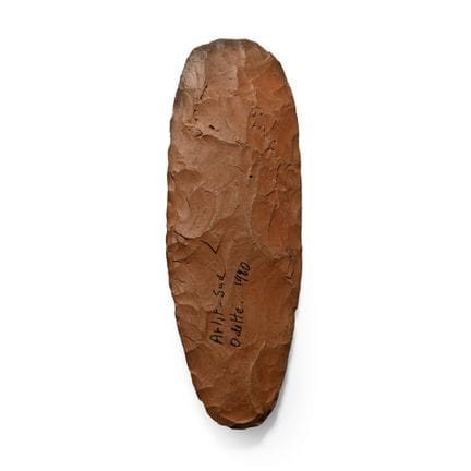 Couteau biface taillé de l'âge de pierre africain 