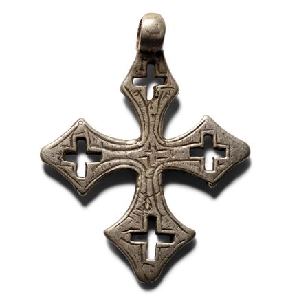 Pendentif en argent de l'époque post-médiévale, en