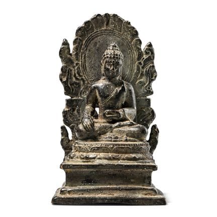 Bouddha Shakyamuni antique en bronze, assis sur un
