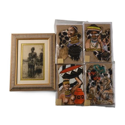 Postal enmarcada de un zulú y tarjetas elaboradas 