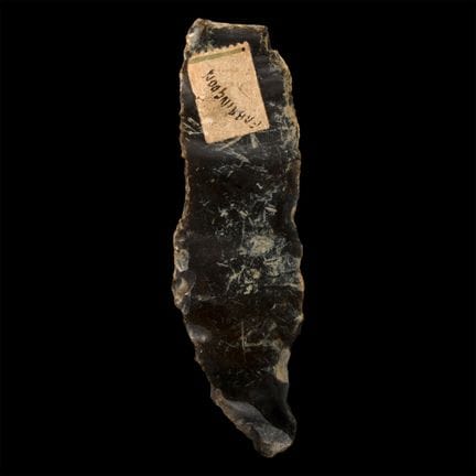 Couteau en silex de l'âge de pierre provenant de F