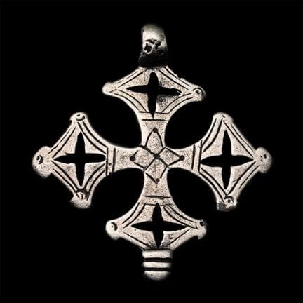 Pendentif en argent ajouré de l'époque Stuart, orn