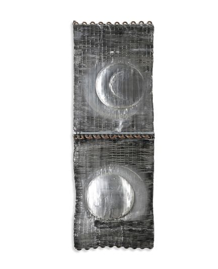 M'HORO' OHNE TITEL. Metall. 151 x 50 x 7,50 cm. Si