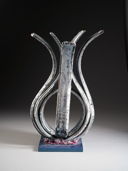 M'HORO' SENZA TITOLO . Metallo. Cm 58,50x32x30,50.