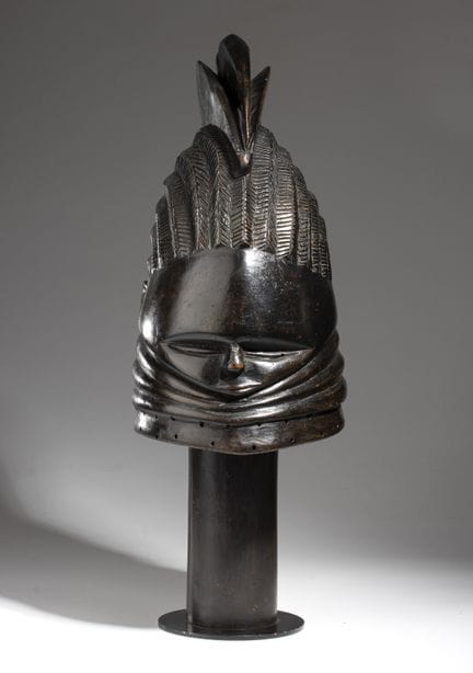 BELLA MASCHERA DELLA SOCIETA' FEMMINILE BUNDU/MEND