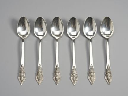 20TH-CENTURY SILVERWARE Set of six silver teaspoon