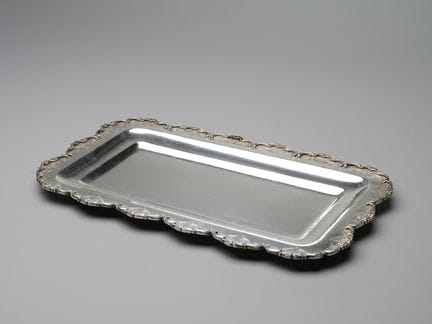 20TH-CENTURY ITALIAN SILVERSMITH Rectangular silve